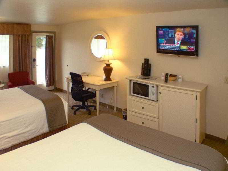 Best Western Inn At Face Rock Bandon Exterior photo